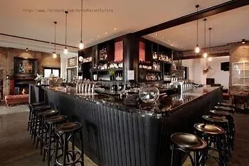 Tassie Backpackers At The Brunswick Hotel Hobart