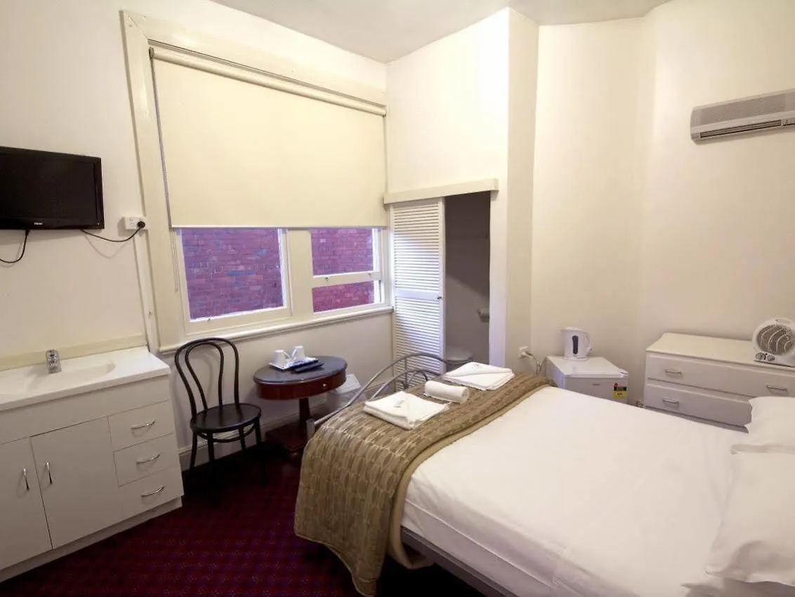 **  Tassie Backpackers At The Brunswick Hotel Hobart Australia